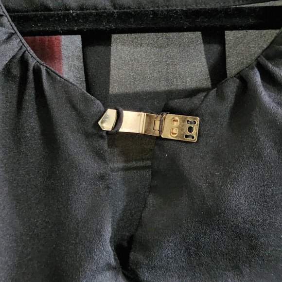 The Limited Silky Gathered Keyhole Neckline with Gold Clasp Sleeveless Blouse - Picture 8 of 8